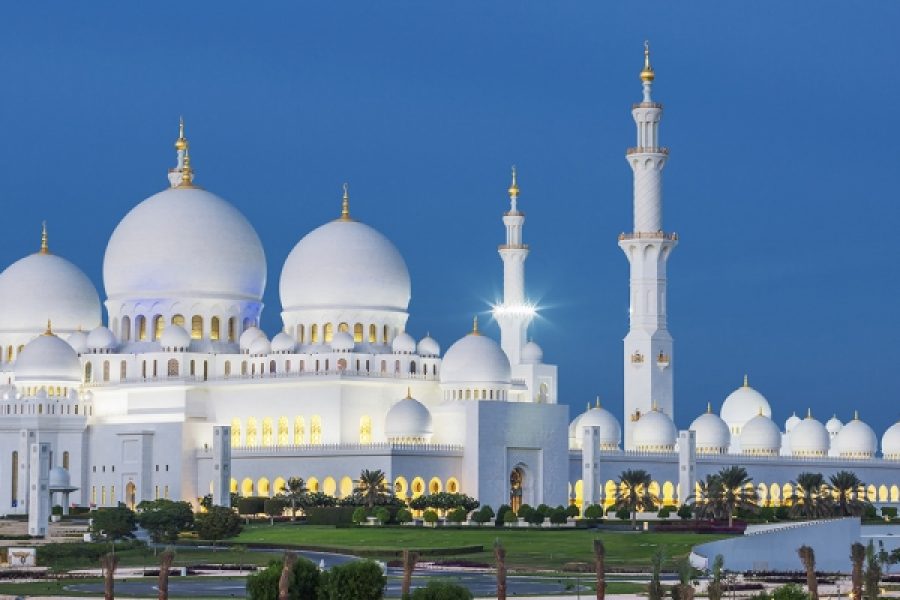 Explore the Arabian Traditions
