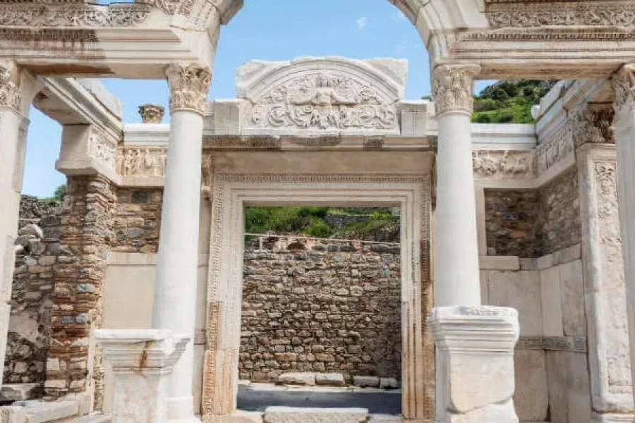 3-Day Gallipoli, Troy, Pergamon and Ephesus Tour from Istanbul