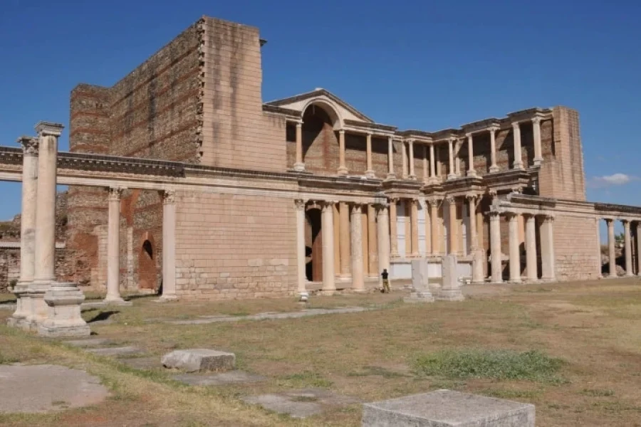 Daily Sardes and Philadelphia Tour from Izmir
