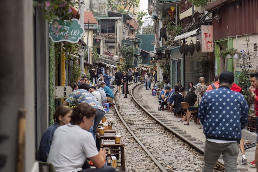 5-Day Hanoi & Halong Bay Highlights Tour