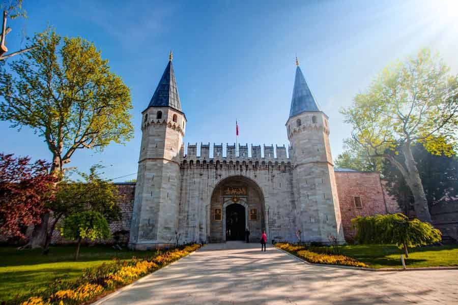 6 Days Istanbul-Gallipoli-Troy Tour