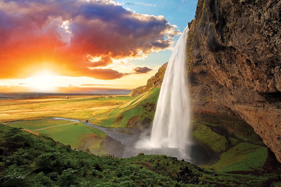 6 Day Affordable Iceland with Northern Lights Pursuit