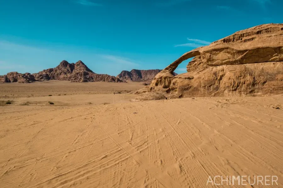 4-Day Jordan Tour: Visit Petra, Dead Sea, Wadi Rum