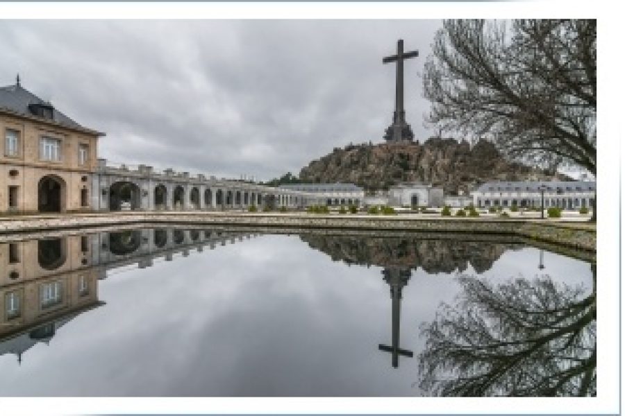El Escorial & Valley of the Fallen Private Tour from Madrid